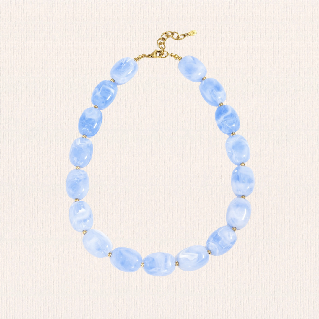 Lichtblauwe kralenketting