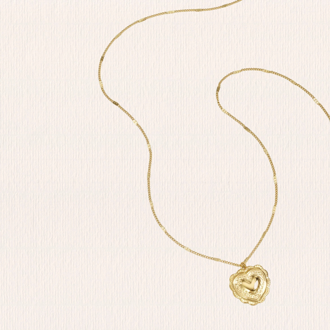 Lange ketting met vintage hart bedel