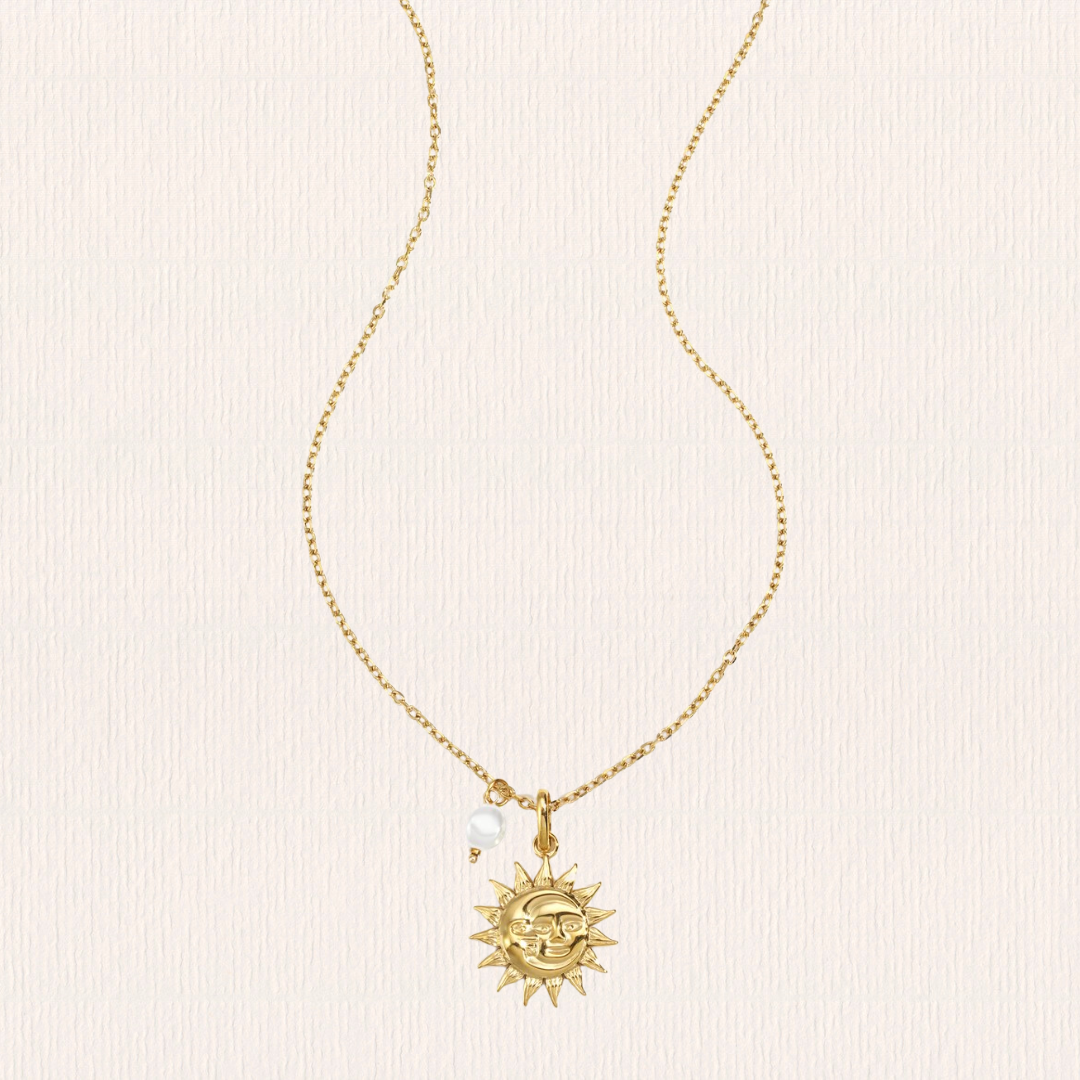 Ketting met zonparel bedel