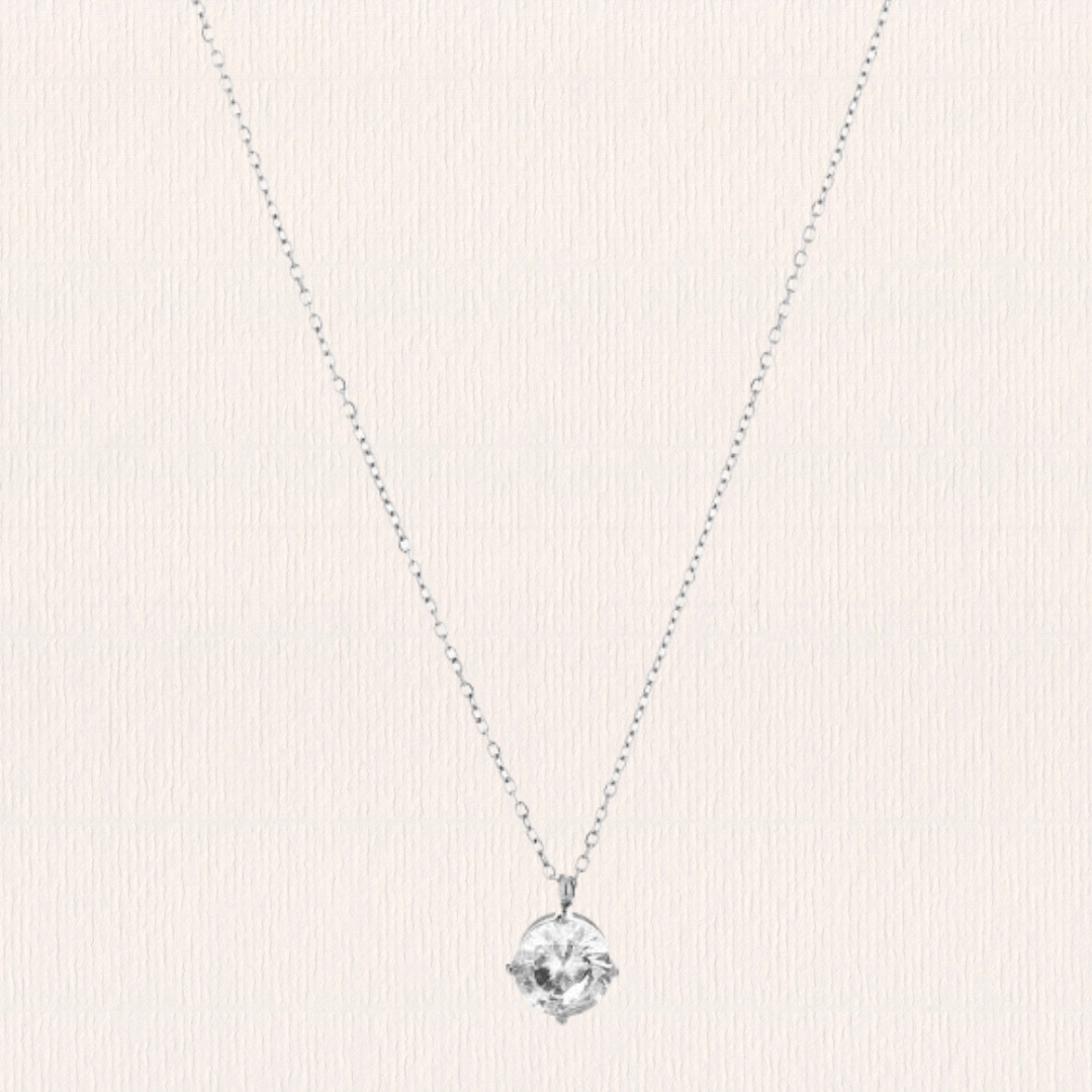 Ketting met steentje