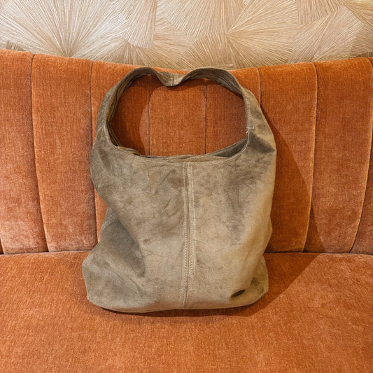 Taupe kleurige schoudertas