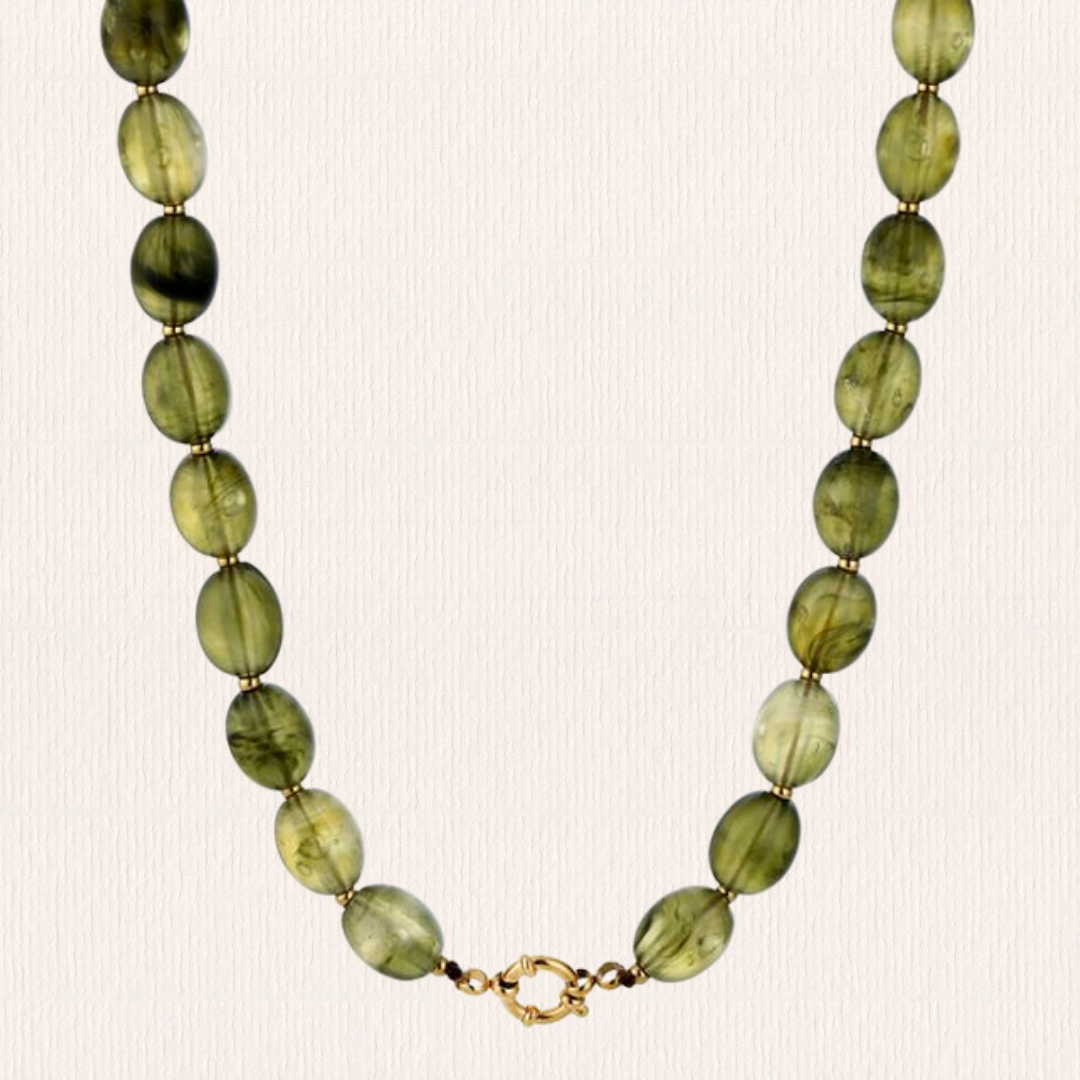 Acryl kralenketting ovaal groen