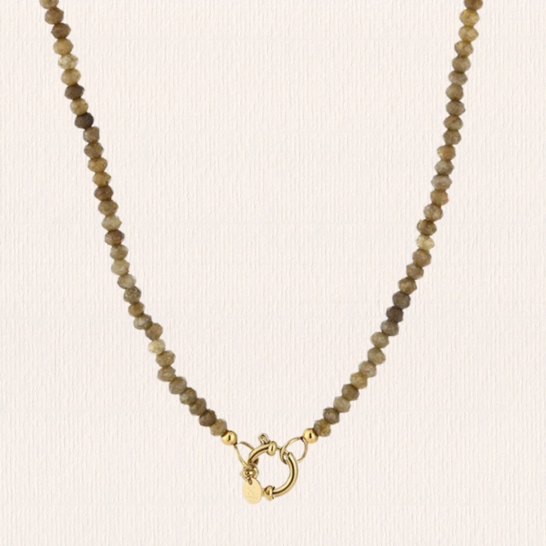 Groene natuursteen ketting