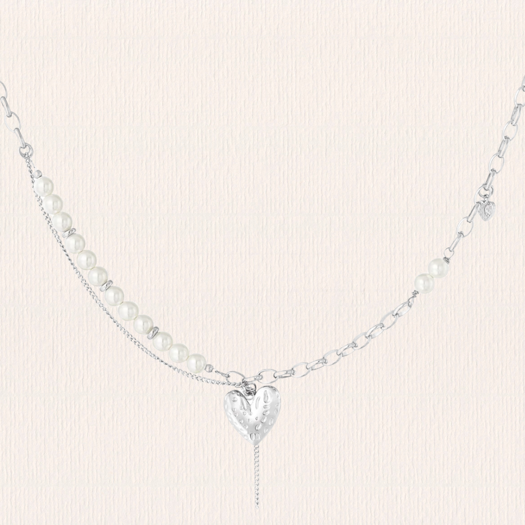 Schakelketting met hartjesbedeltje