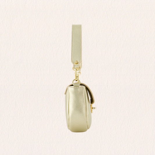 Handtas met gouden hardware goud