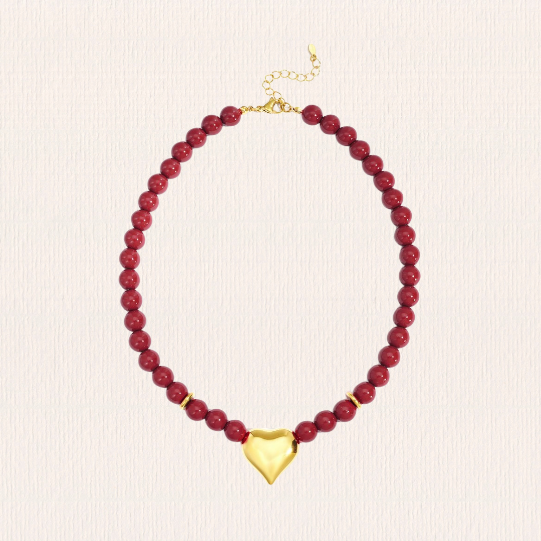 Rode kralenketting hart