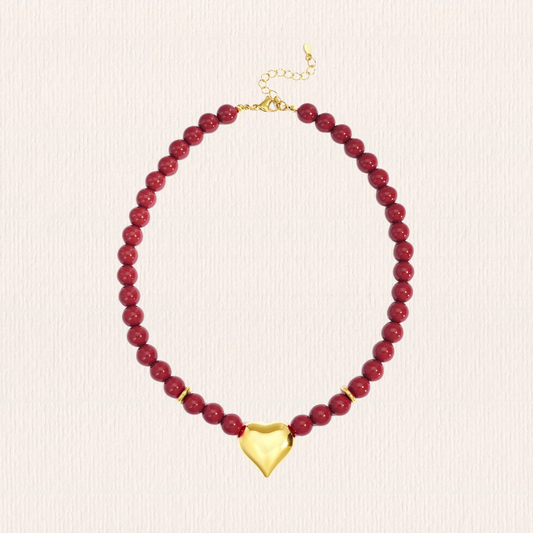 Rode kralenketting hart
