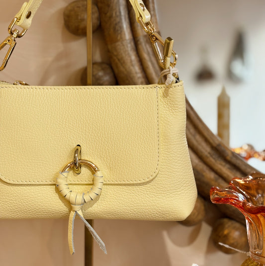Gele leren schoudertas met knoopdetail