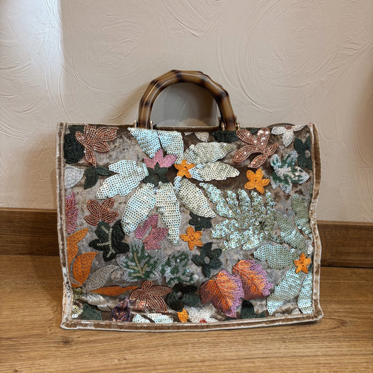 Beige tas met glitter borduursel