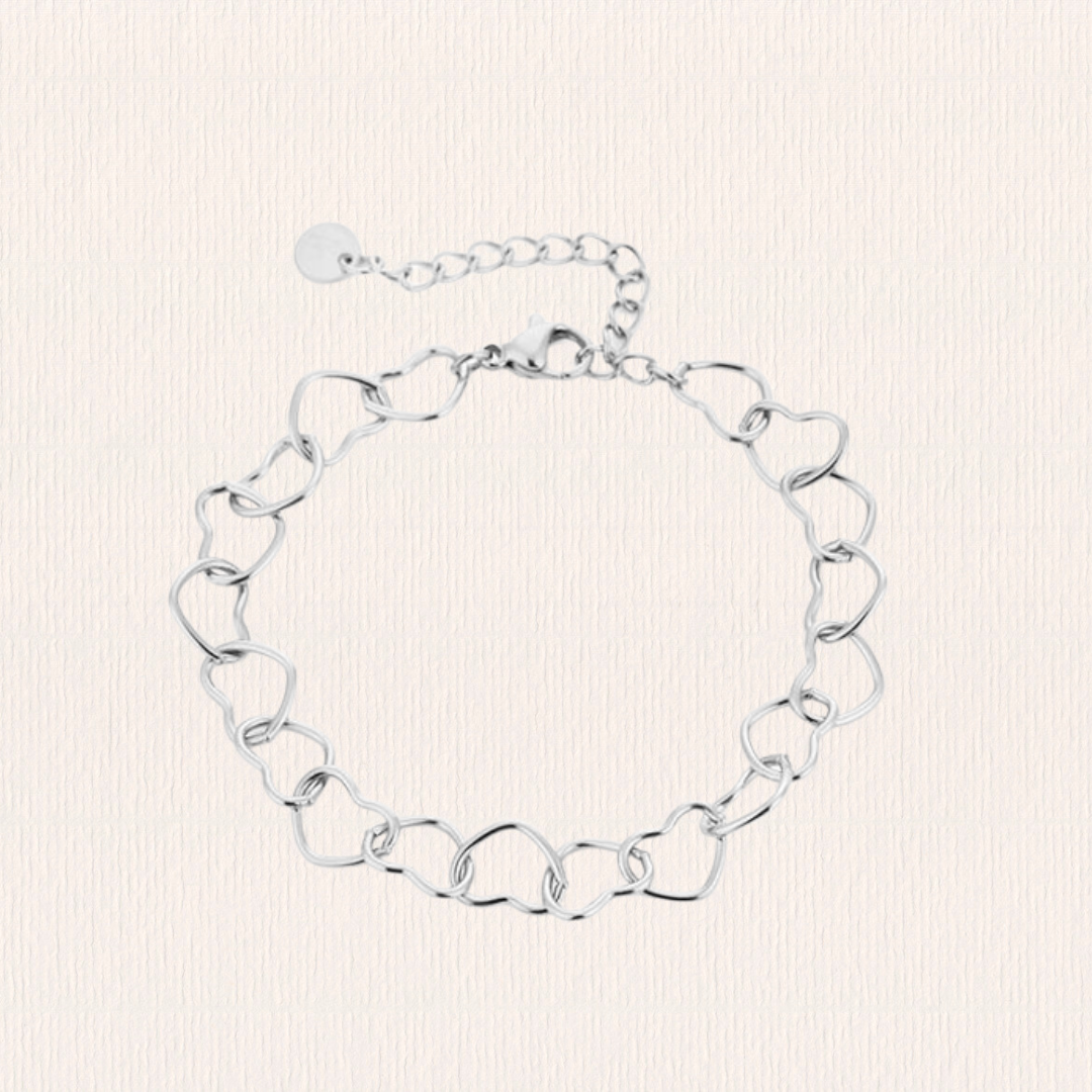 Schakel armband met hartjes