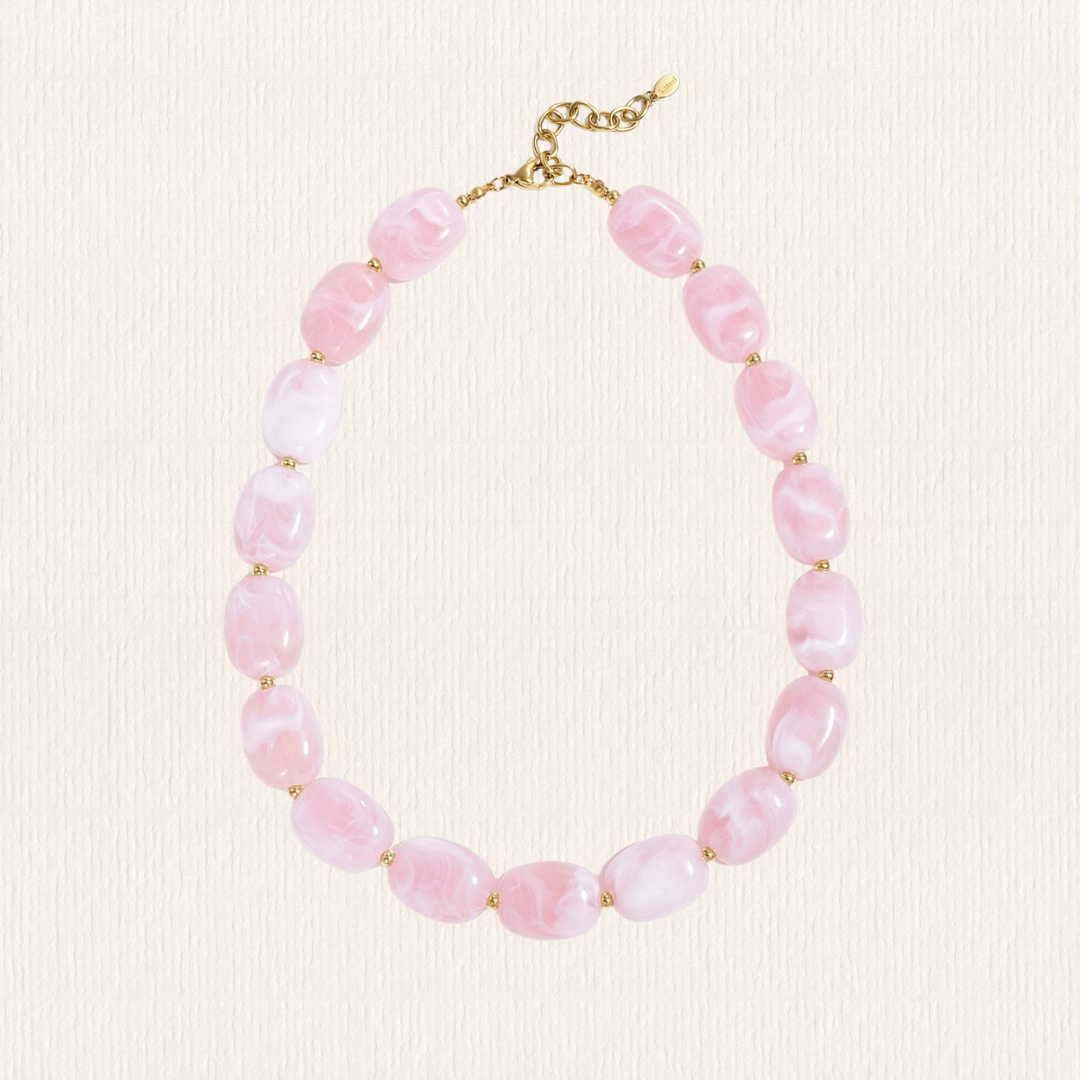 Lichtroze kralenketting