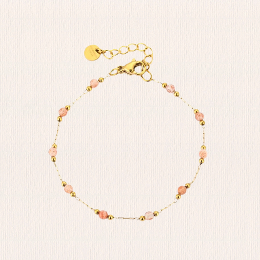 Armbandje met roze kraaltjes