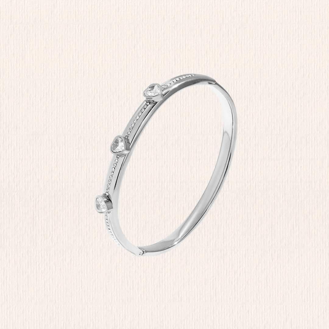 Bangle met hartjes steentjes