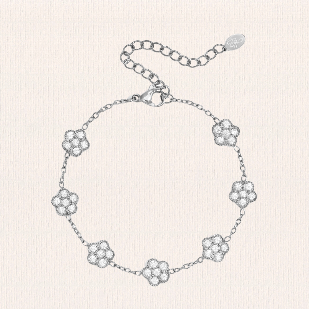 Armband met zirkonium bloemetjes