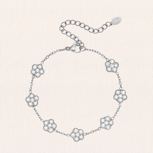 Armband met zirkonium bloemetjes