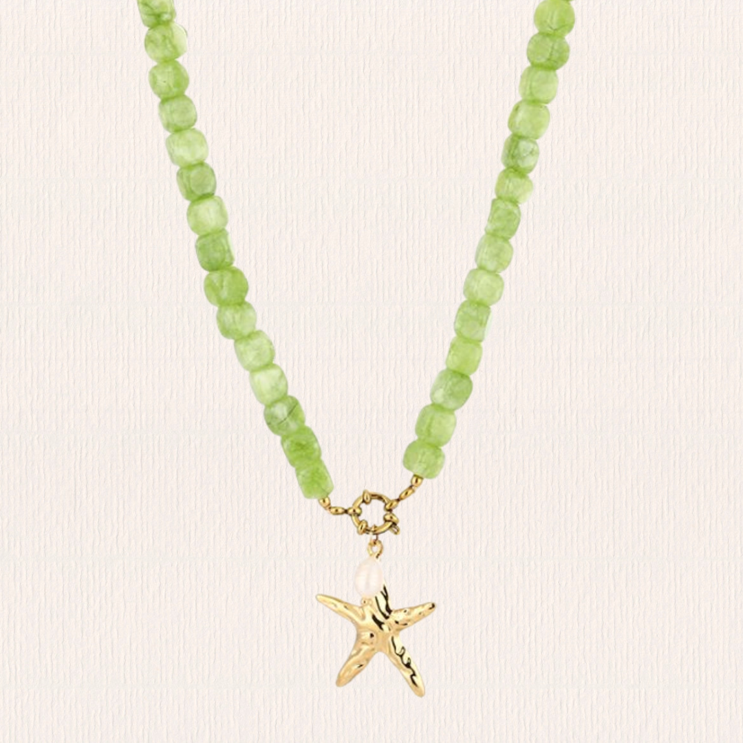 Groene kralenketting met ster bedel