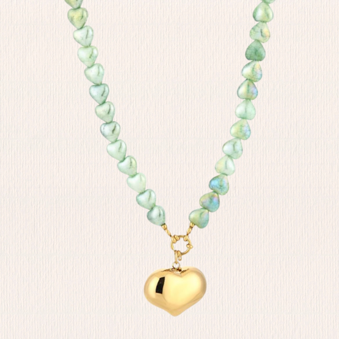 Hartjes ketting met bedel groen