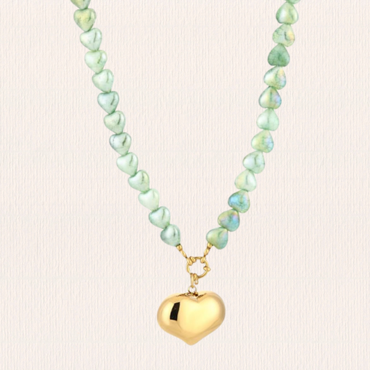 Hartjes ketting met bedel groen