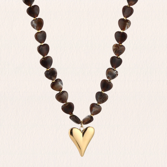 Hartjesketting bruin