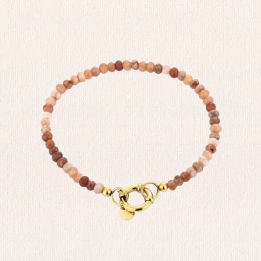 Roze natuursteen armband