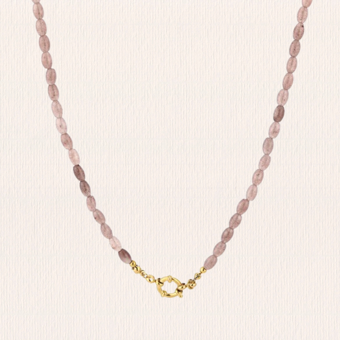 Roze kralenketting