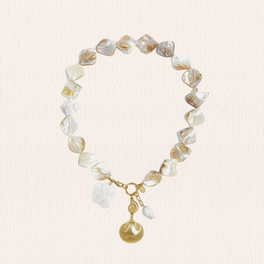 Ketting met zeeschelpjes