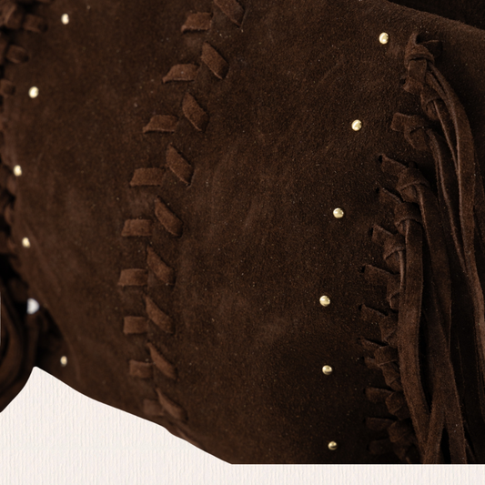 Donkerbruine schoudertas met franjes en studs