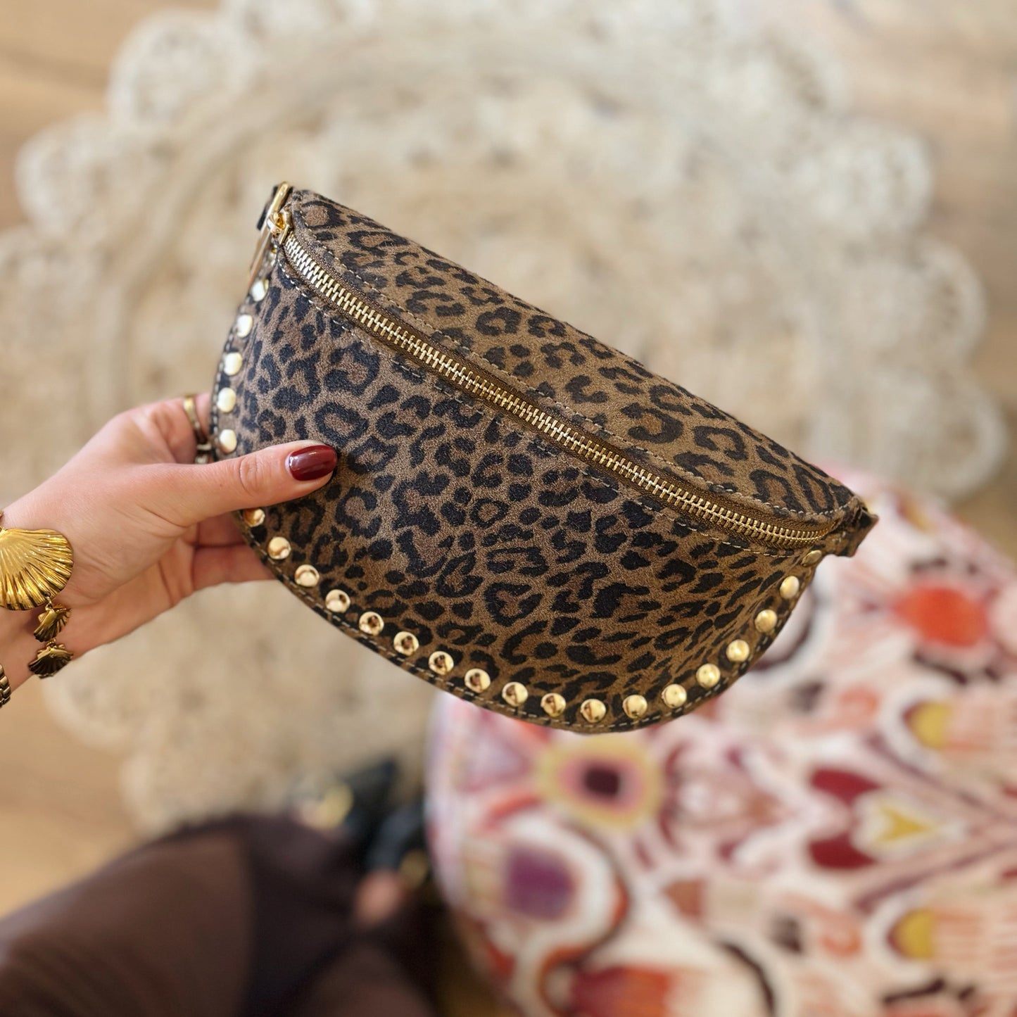 Suède heuptas met studs panterprint