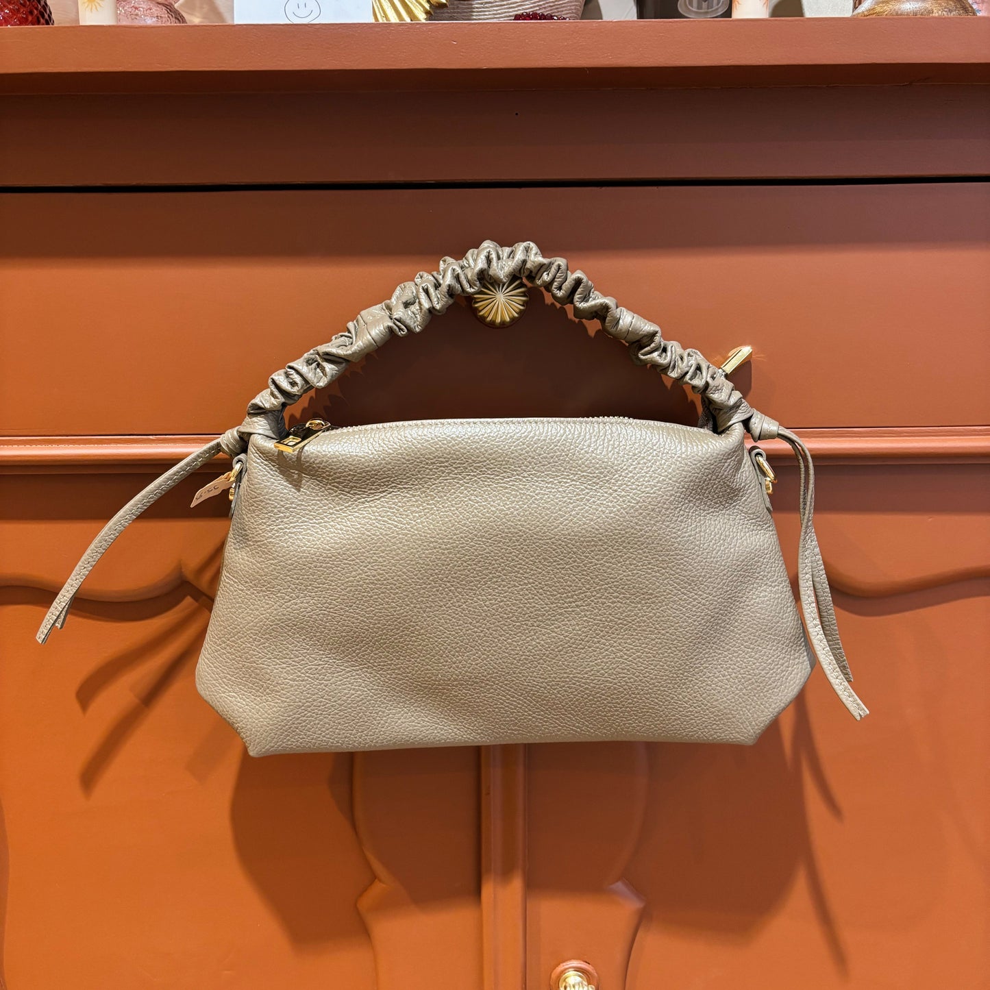 Donker taupe leren handtasje