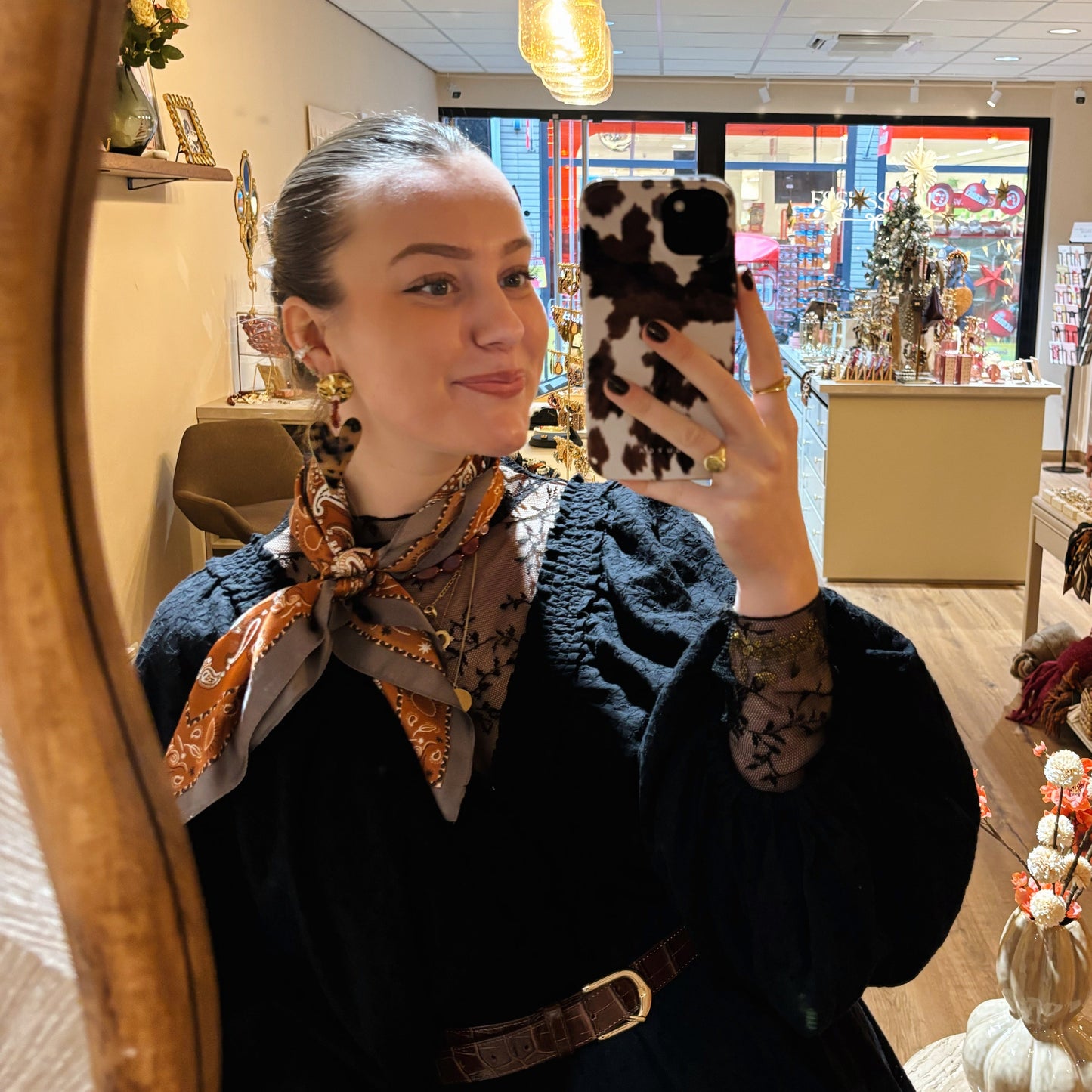 Oranje paisley twilly