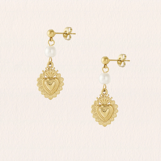 Parel hartjes oorbellen